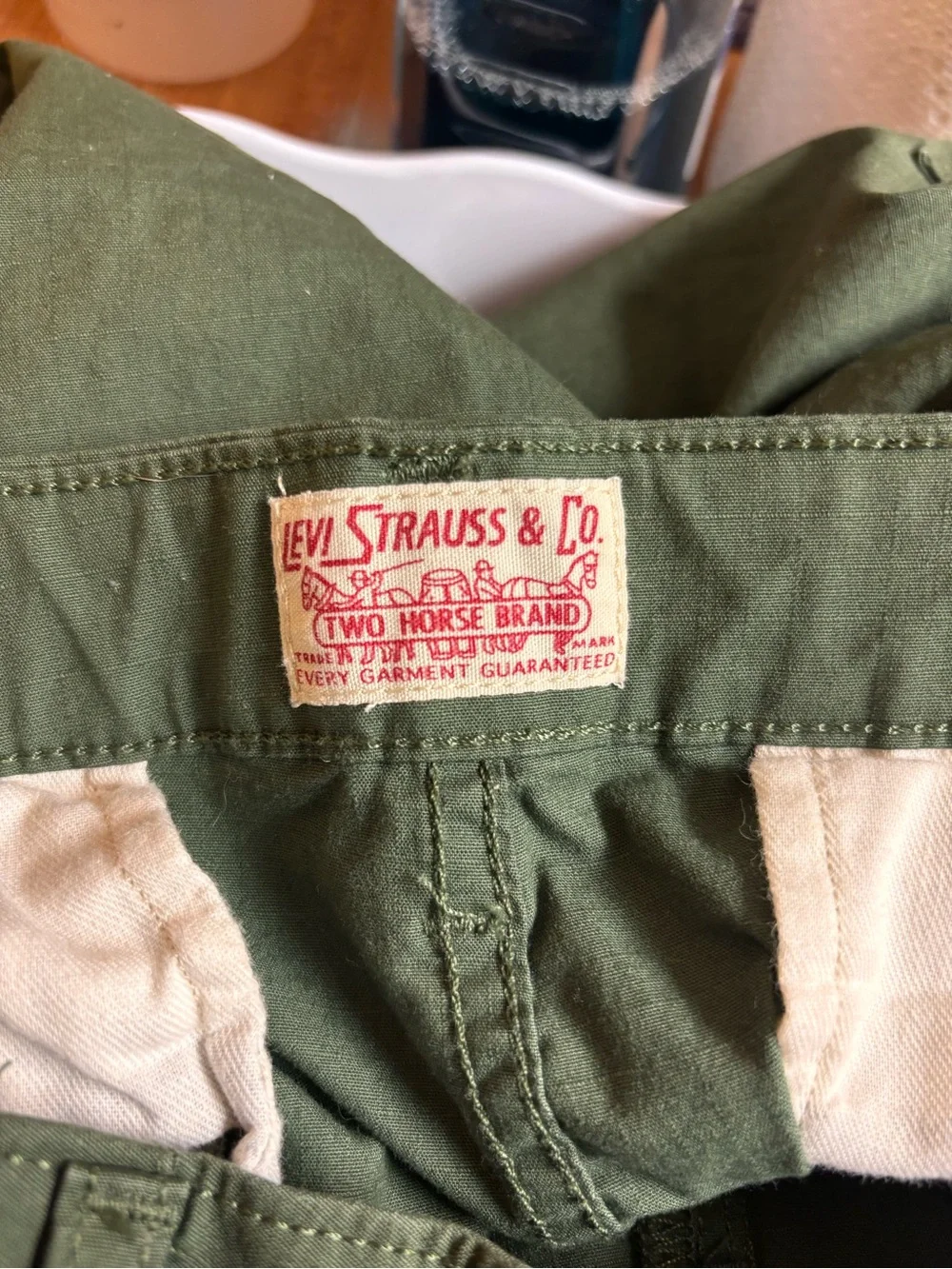 Levi’s Men’s W29 L30 Olive Green Cargo Pants 100% Cotton Belt